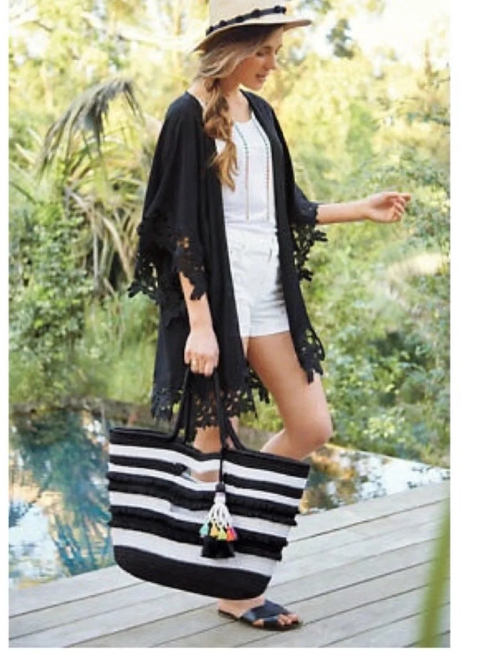 STELLA & DOT FOR Anthropologie Black & White Taj Tassel Tote - Picture 1 of 14